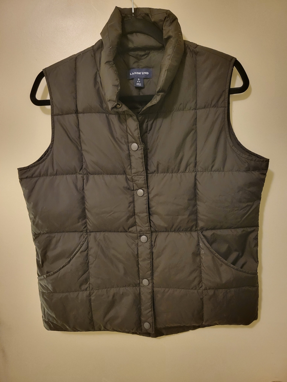 Lands' End Quilted Puffer Vest in Olive